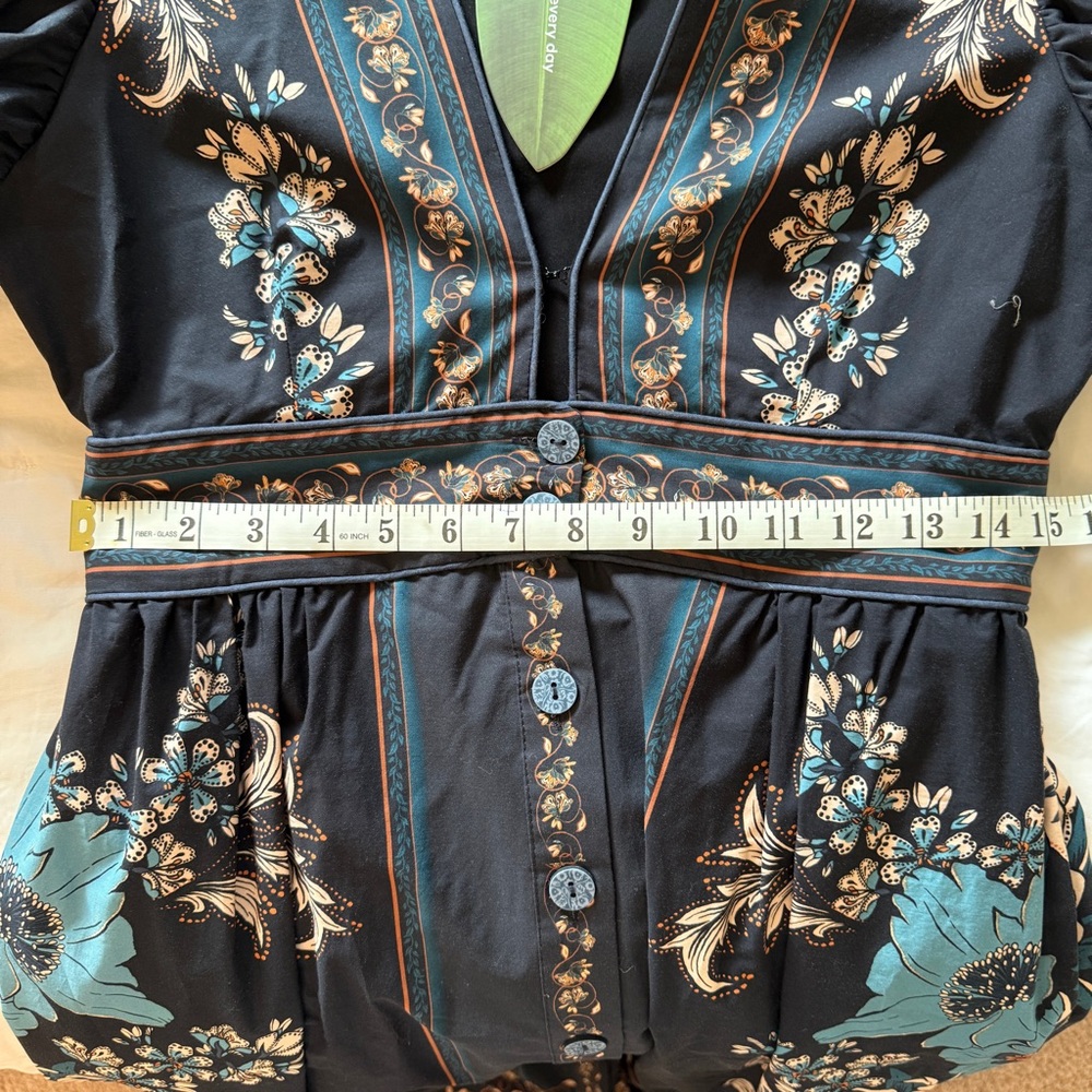 NWT Farm Rio Blossom Tapestry Black Dress - Size Medium - Picture 11 of 16